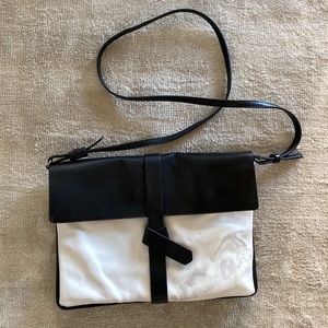 Black and white Zara purse